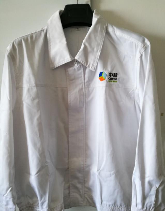 定制工裝質(zhì)量控制之工作服線頭問(wèn)題